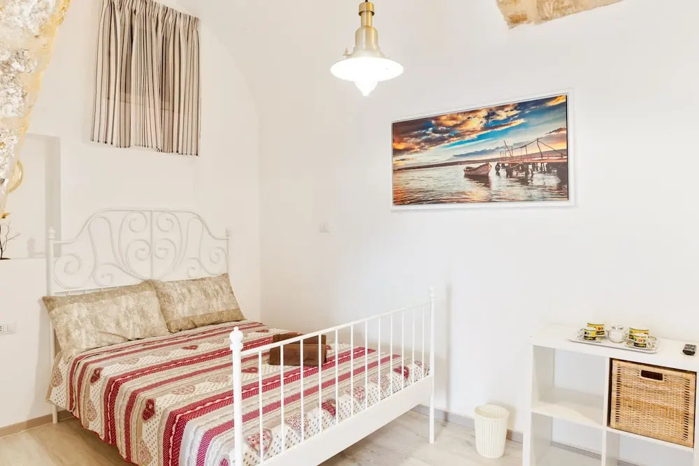 GuestHost - San Nicola Clemente Private Room