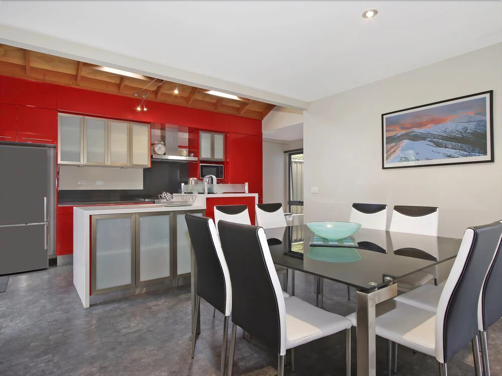 Breakaway Bright - Superb Townhouse