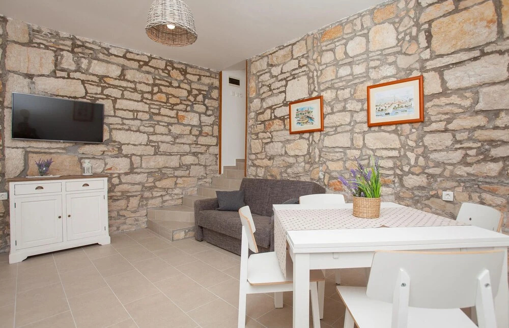 Beautiful Home in Vela Luka With Outdoor Swimming Pool, Wifi and 7 Bedrooms