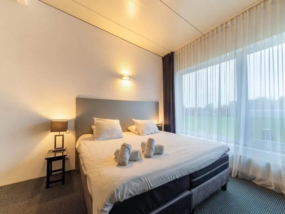 Villa near Teuge Airport and Paleis t Loo