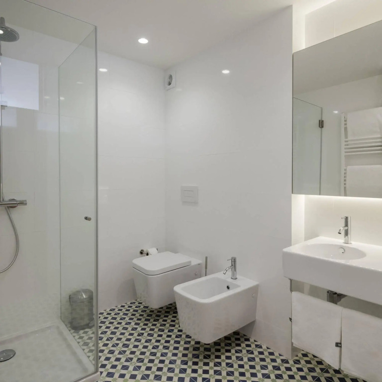 Baumhaus Serviced Living - Art & Design Apartments