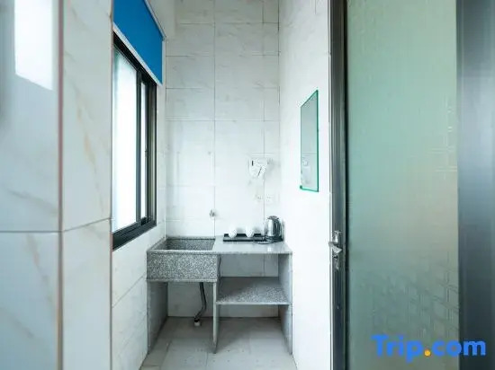 Yijia Apartment (Xiamen Youda Optoelectronics South Gate)
