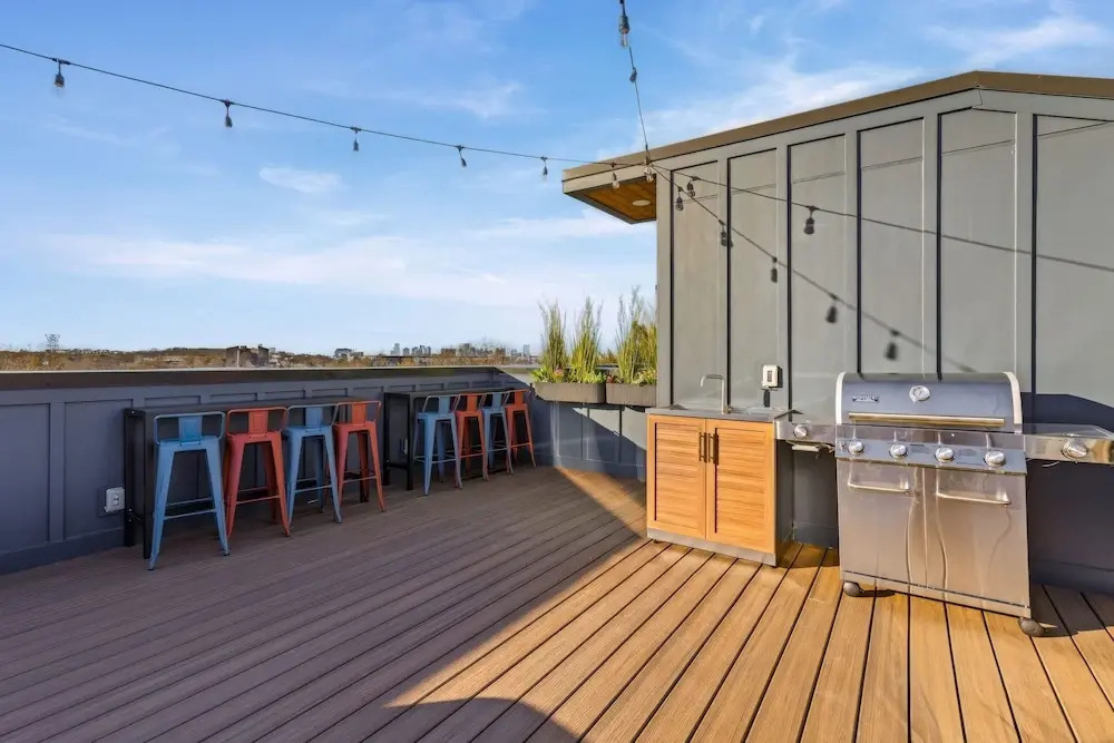 Two Homes Hot Tub Rooftop Deck in Nashville