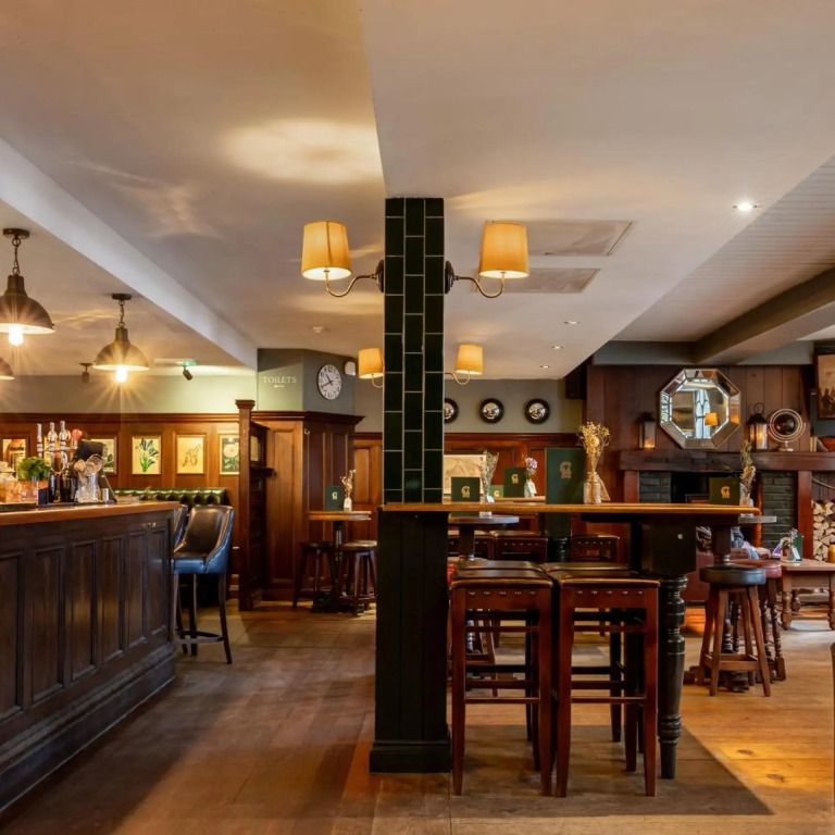 Coach & Horses Hotel