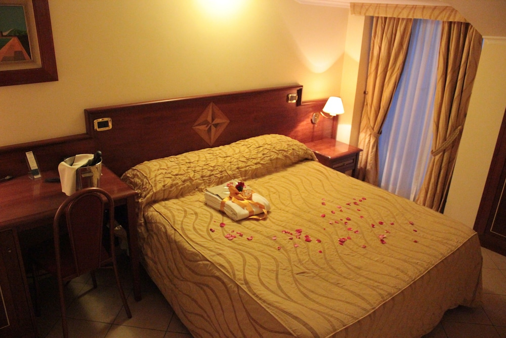 Lions Hotel
