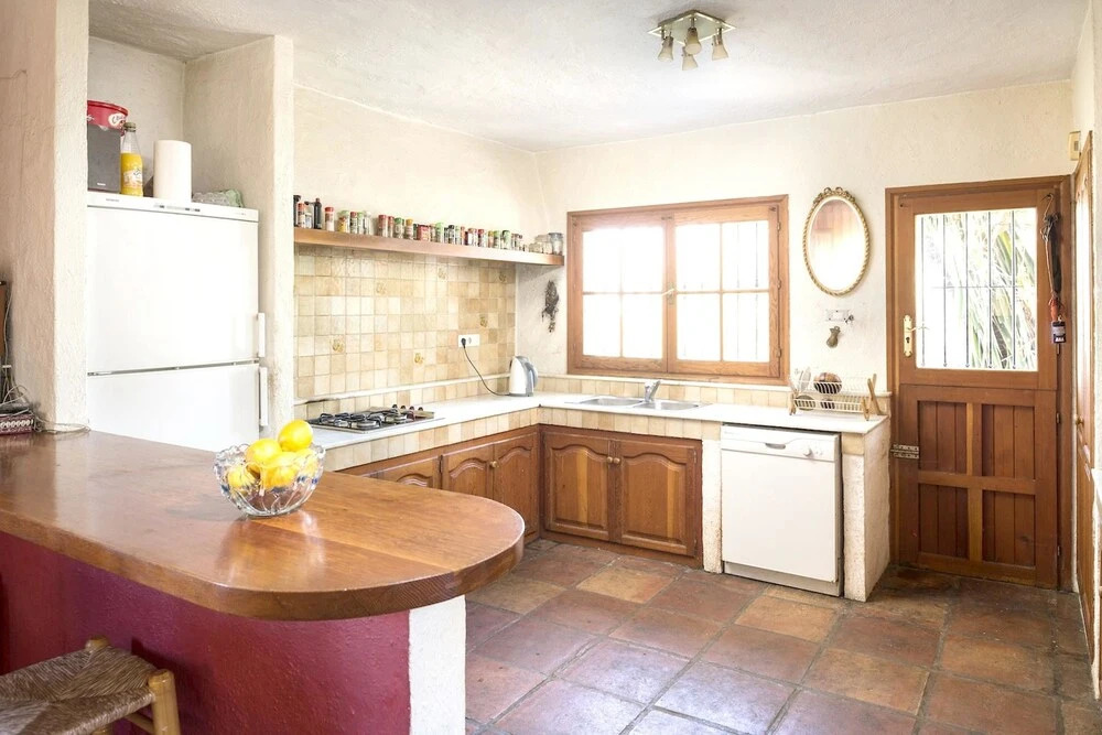 Villa With 5 Bedrooms in Estepona, With Wonderful sea View, Private Pool, Enclosed Garden