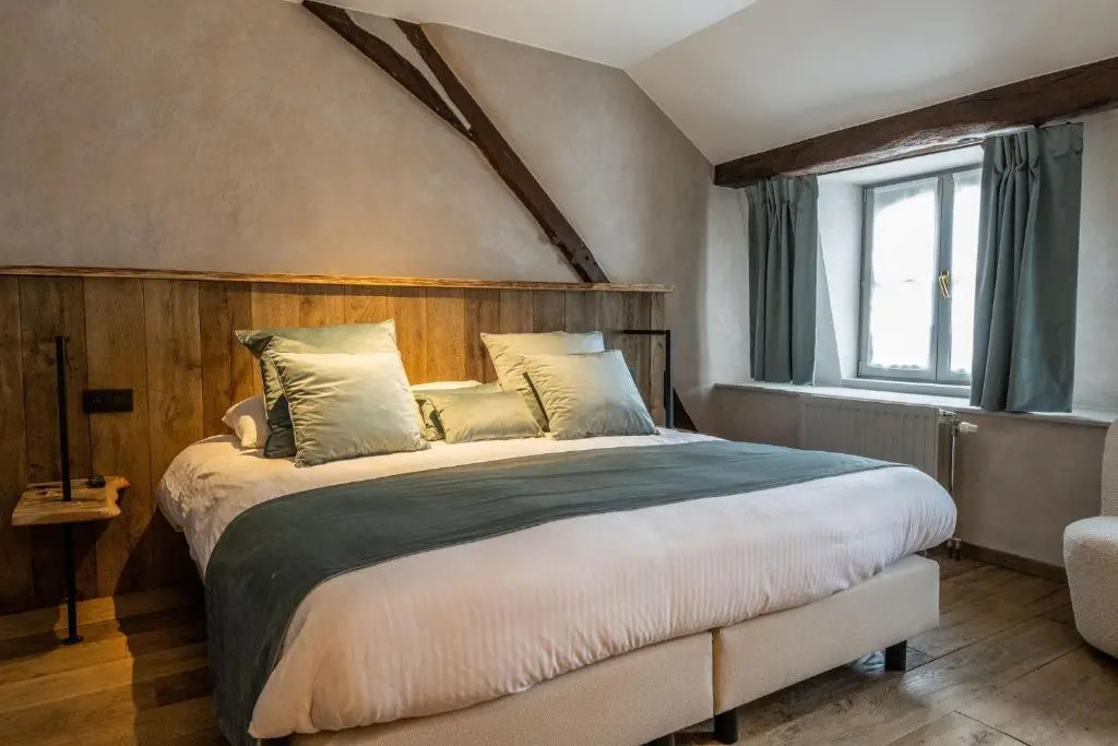 Hotel LEA - Maison Caerdinael