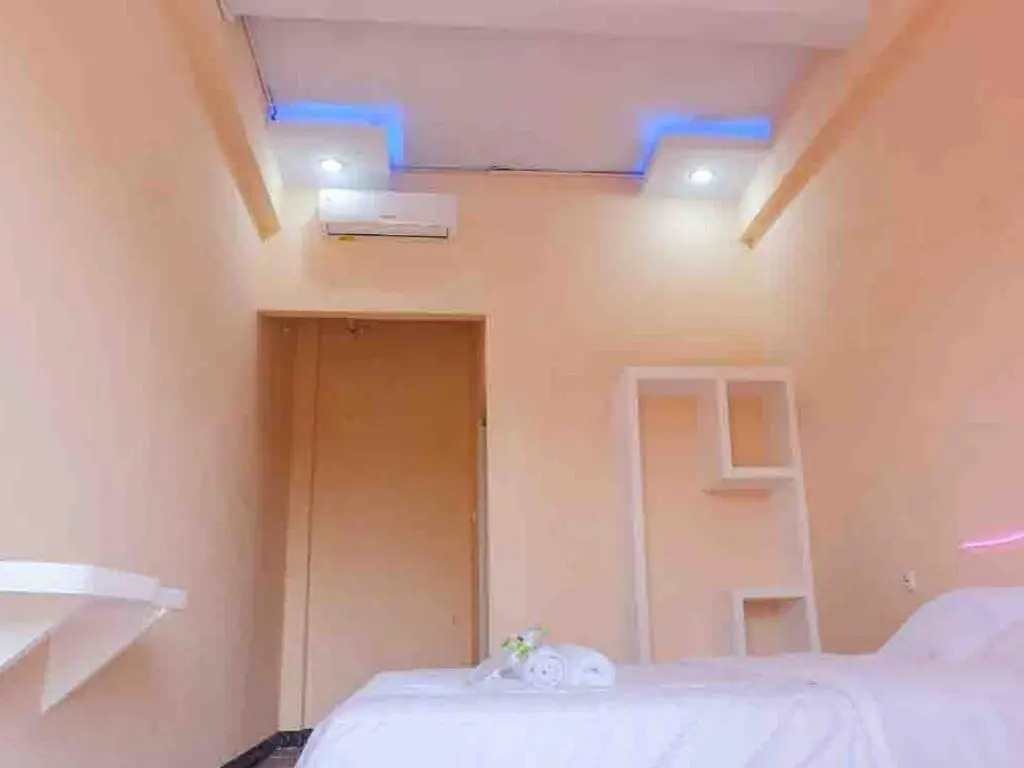 Artayya Puri 2 near Alun Alun Caruban Mitra RedDoorz