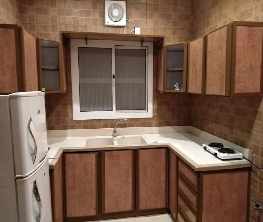 Yazan tower  furnished residential units