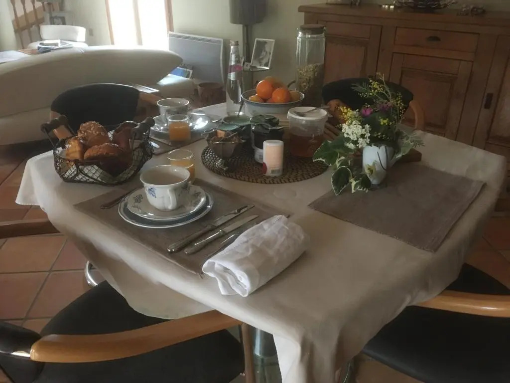 La Petite Bergerie, Les Hautes Roches (Adults Only)