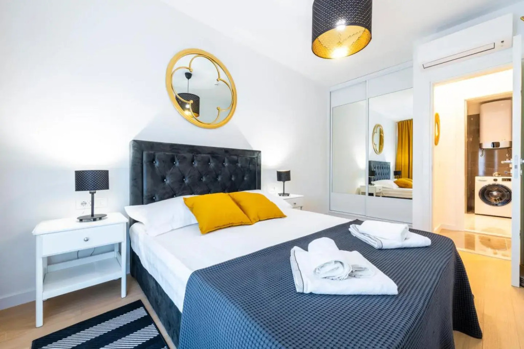 Apartments Adriatic Oasis & Marine View