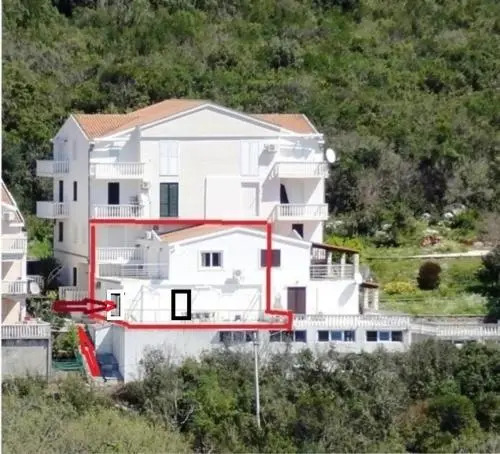Bigova Sea Views Apartments