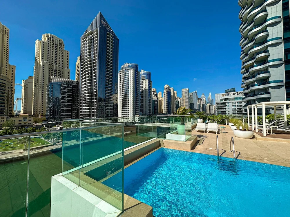 Marco Polo - Stunning 2 BR With Marina Views | Huge Pool & Gym