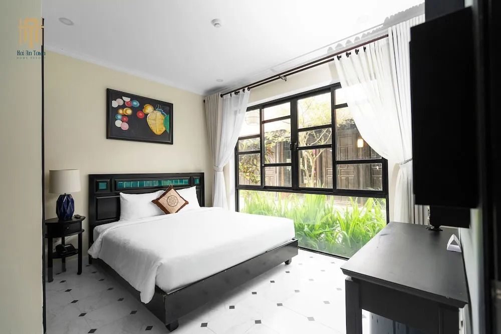 Hoi An Town Home Resort