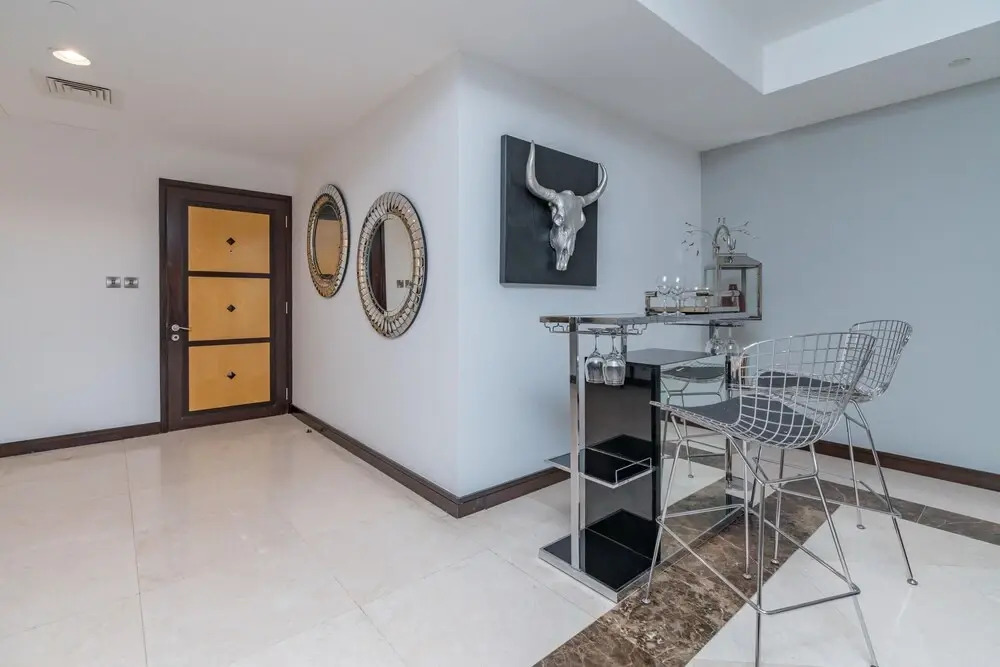 Lux BnB Duplex Casa Private Garden JBR