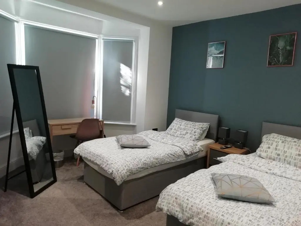 Christchurch park holiday homes