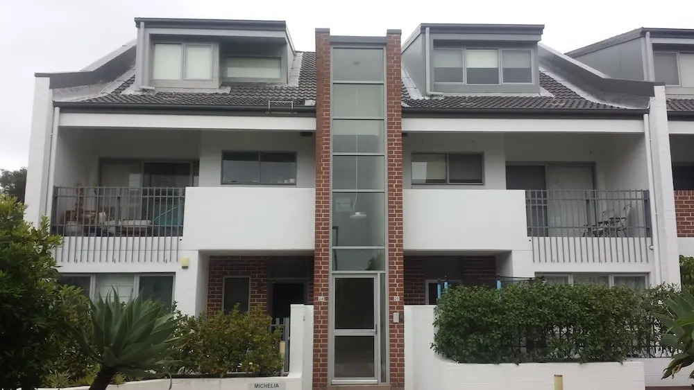 East Central Townhouse Botany