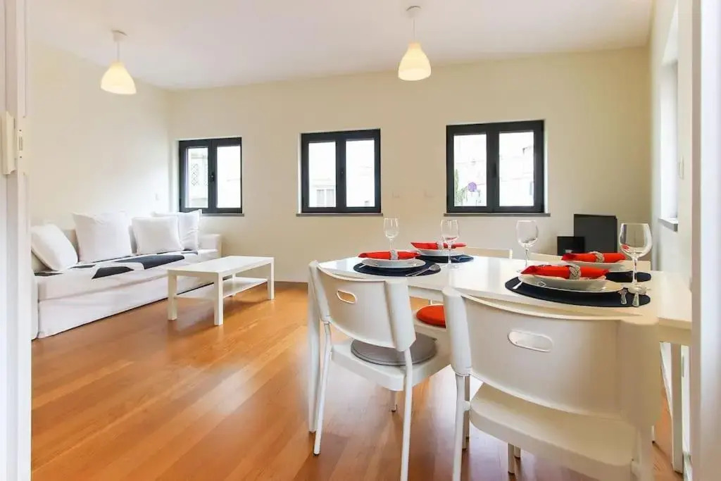 Apartamento Moderno na Graça/ Alfama