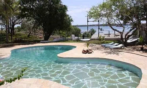 Shimoni Reef Lodge