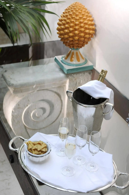 Delser Verona Manor House