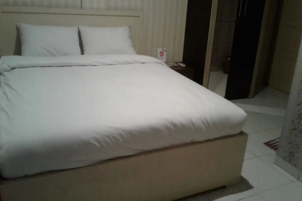 OYO 93485 Hotel Kenzie Sentani