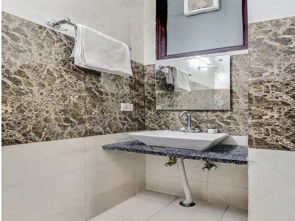 OYO Home 30203 Delightful Studio Chhatarpur