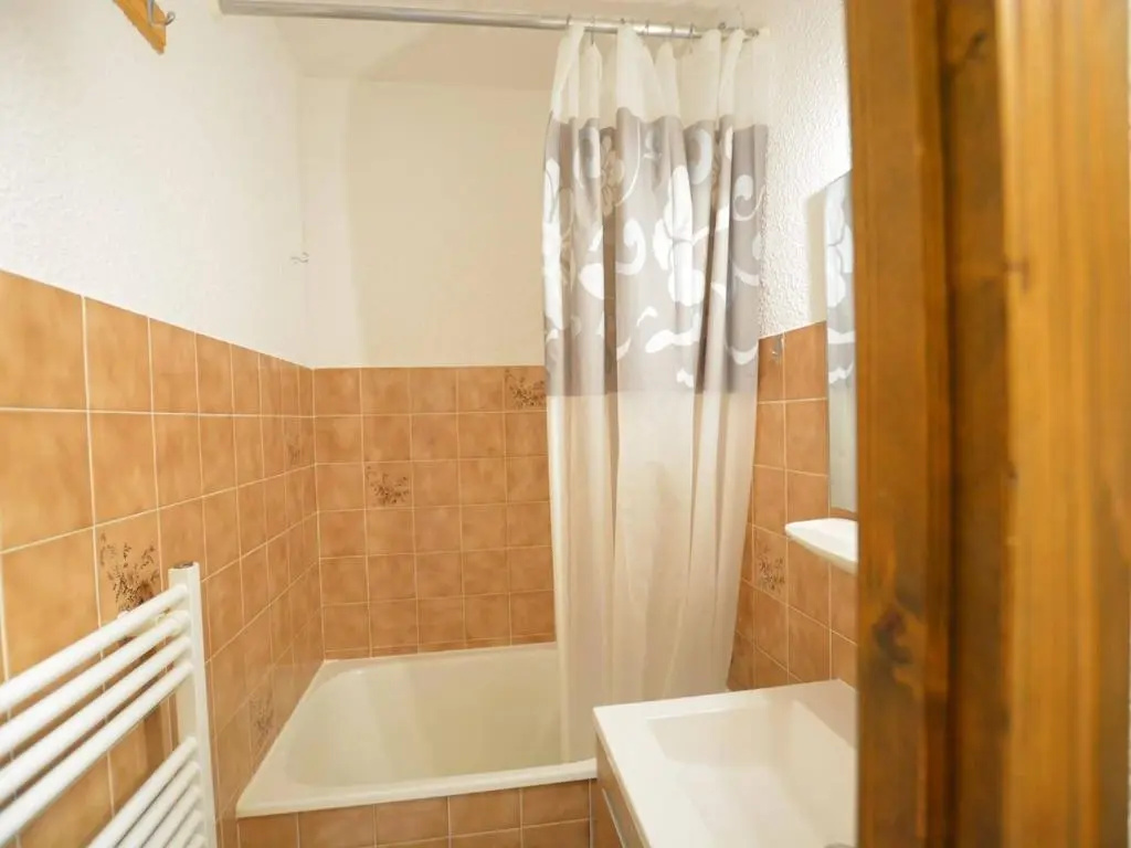 Appartement Le Grand-Bornand, 1 pièce, 4 personnes - FR-1-241-173