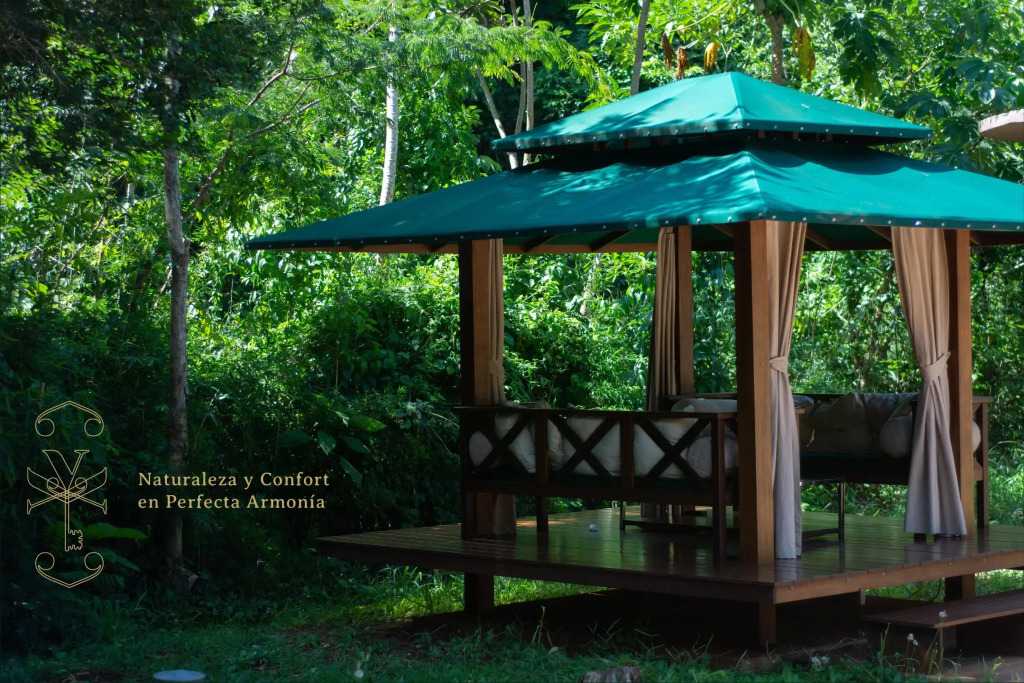 Yvy Hotel de Selva