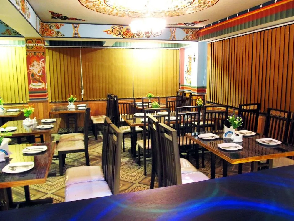 Retreat Hotel & Spa