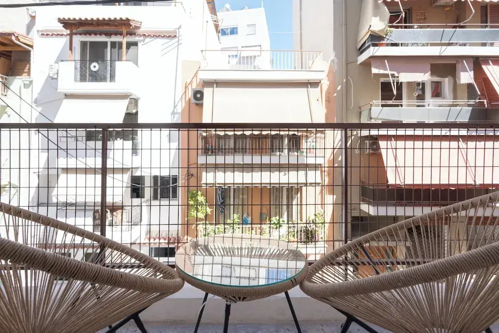 Spacious Luxury Apartment | Near Piraeus Port