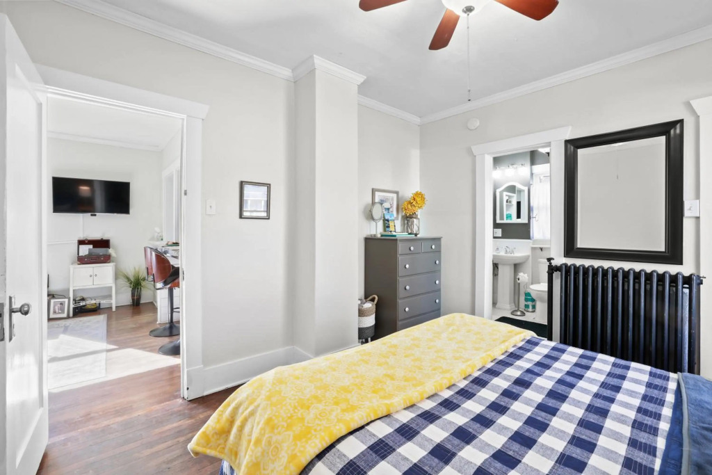 The Wildflower Vacation Cottage