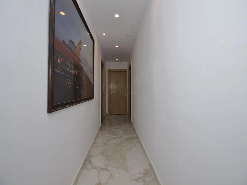 OYO Townhouse 539 Transit Express