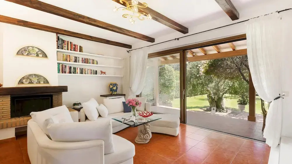 VILLA CASTIGLIONE 9, Emma Villas