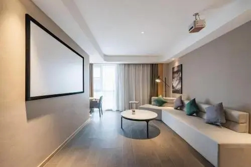 Atour Hotel Cixi Cultural Business District