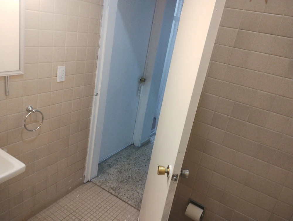 PROVENZA HOTEL & SUiTES