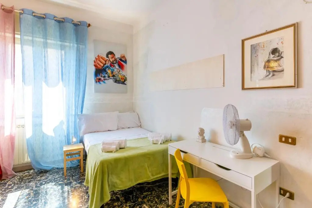 Val d'Arno House with Garden, Parking and Swimming Pool
