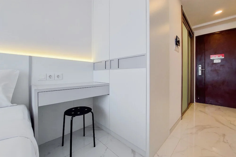 Cozy Studio At 17Th Floor Sky House Bsd Apartment Near Mall