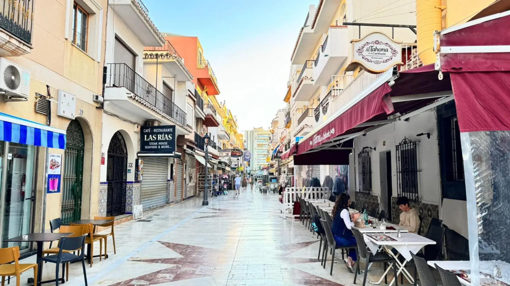 Carihuela Playa Los Nidos 1