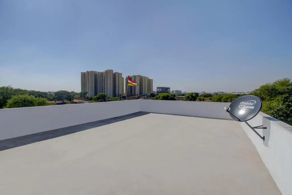 OYO Flagship 80528 Hotel Manisha Palace