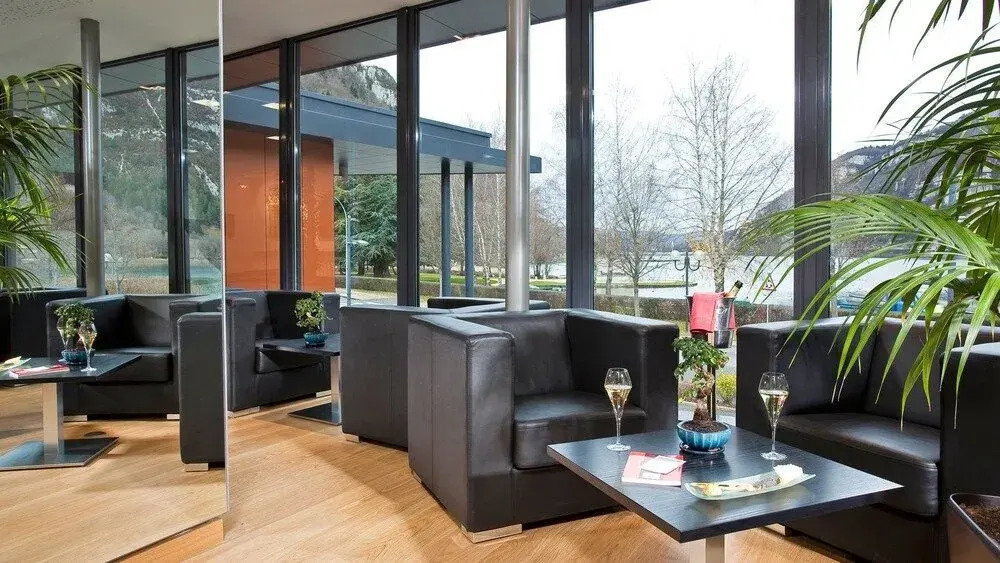 Logis Hotel LEmbarcadère