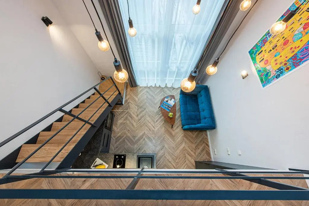 Brand New Apartment w-garage parking, by Cohost