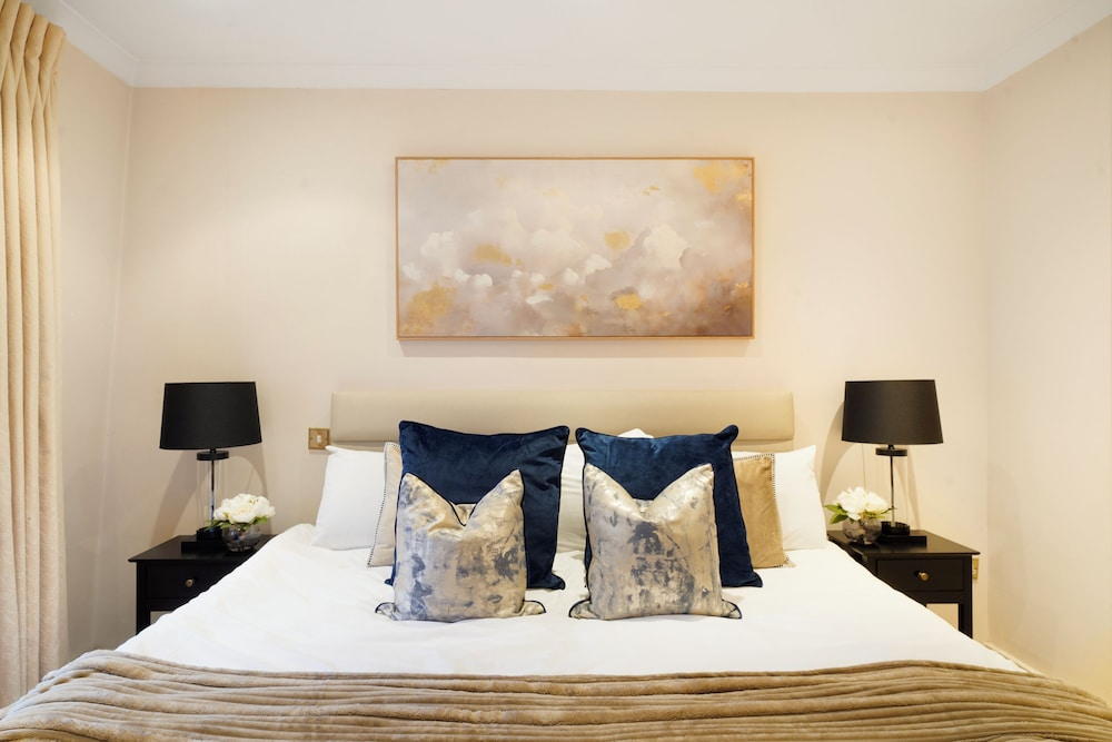 Hertford Flat 15