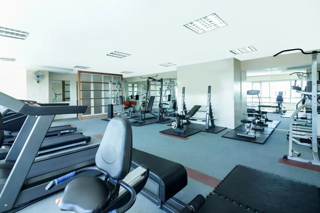 Greenhills Elan Hotel Modern - Newly Renovated