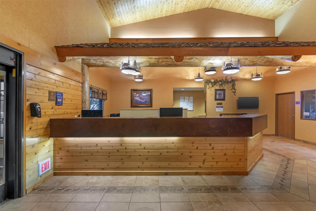 Best Western Plus Kelly Inn and Suites