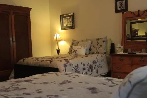 Spencer House Bed & Breakfast