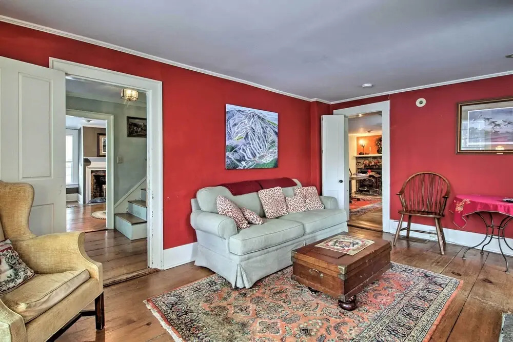 Historic Bradford Home - 8 Mi to Mount Sunapee!