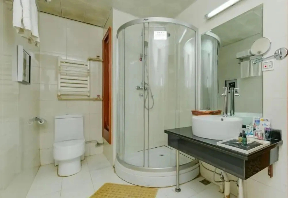 Qingyang Xuxing Pearl Hotel
