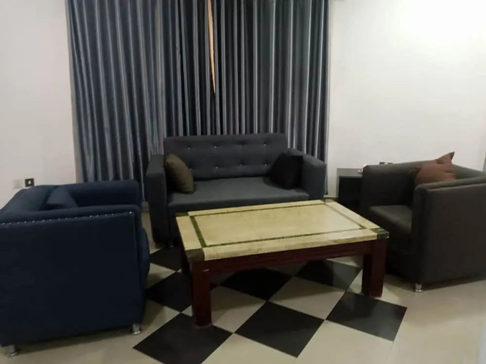 4th Apartment and Suites