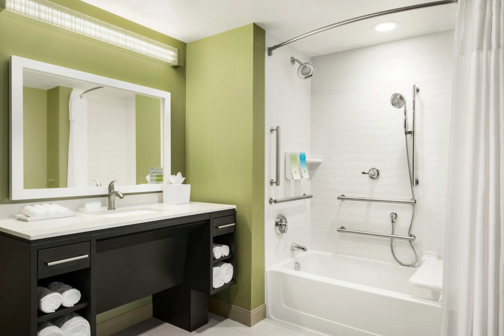 Home2 Suites By Hilton Menomonee Falls Milwaukee