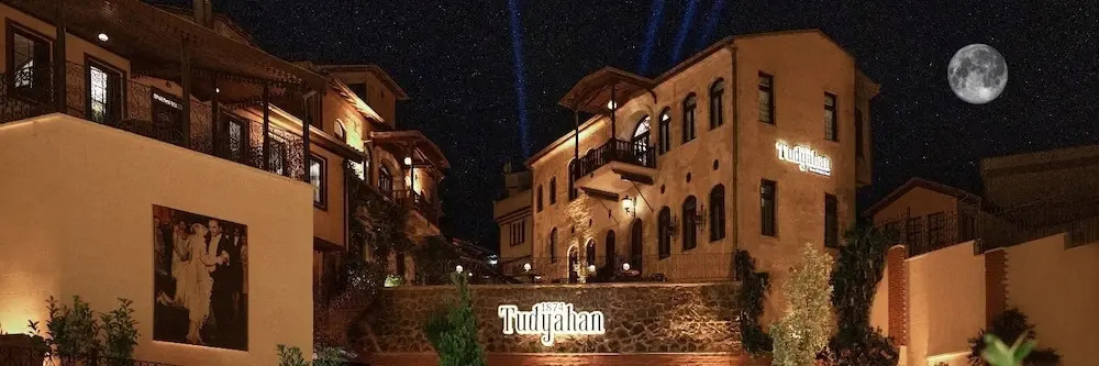 Tudyahan 1874 Hotel